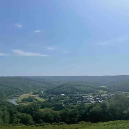 Quaint In Tailly Barricourt